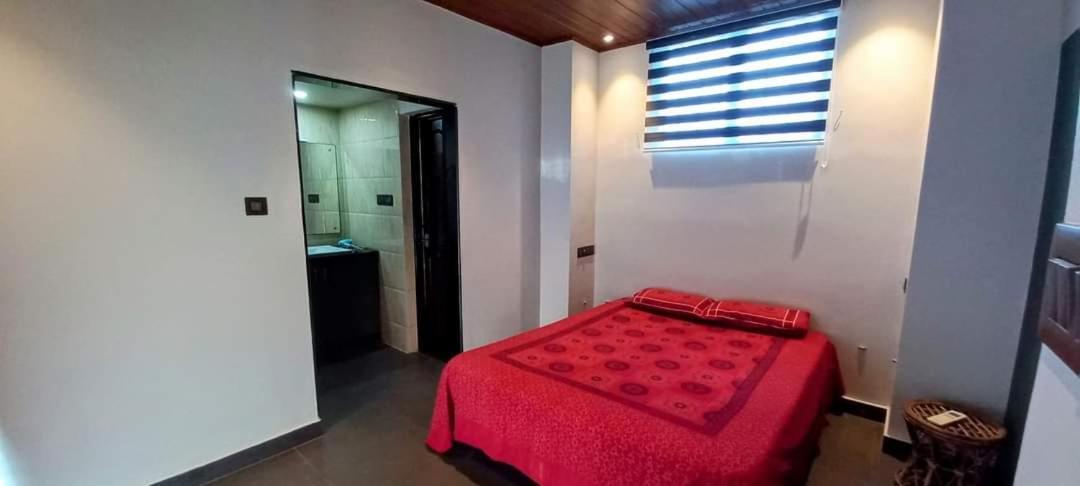 Pearl Spot Bed & Breakfast Nedumbassery Dış mekan fotoğraf